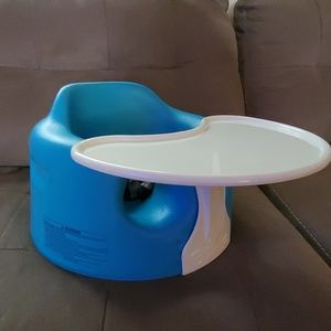 Bumbo seat w/ tray